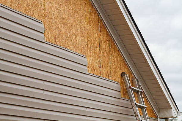 24/7 Emergency Storm Damage Siding Repair experts in Hanoverton, OH